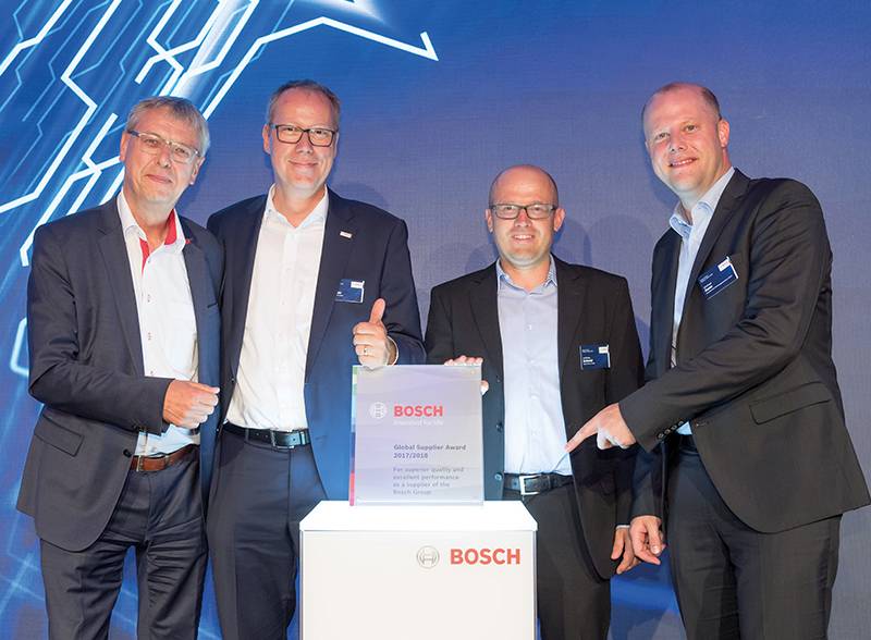 TEZMAKSAN’ın Türkiye’de temsil ettiği “SW Machine” Bosch’tan Global Tedarikçi Ödülü aldı